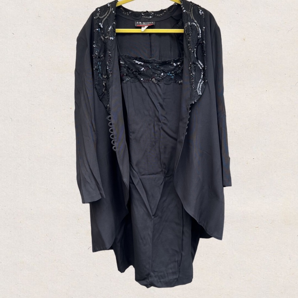 VINTAGE SLIP DRESS - Picture 3 of 3